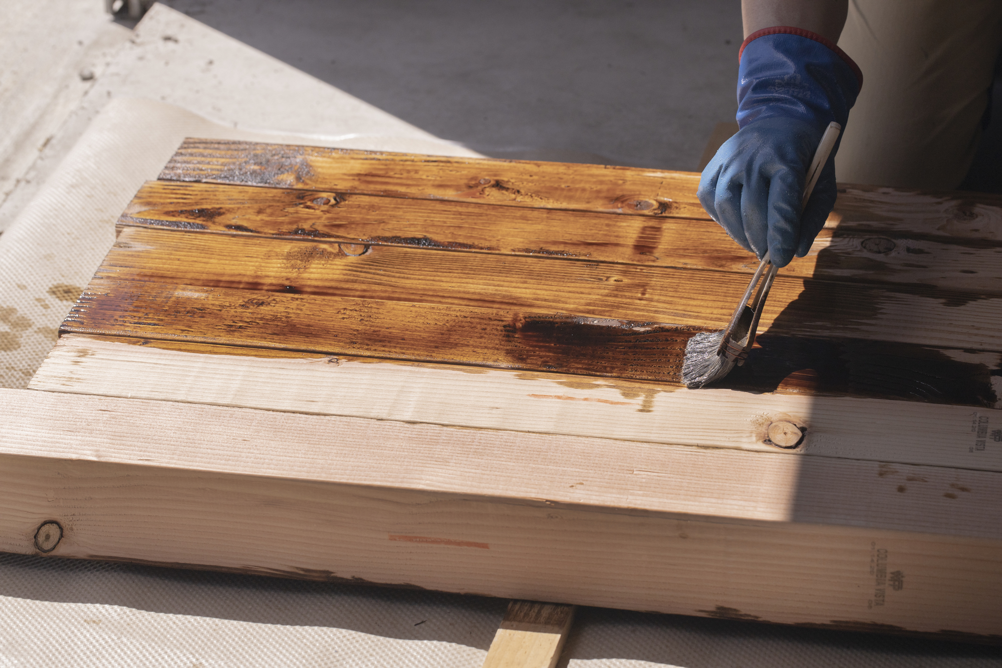 「タナリスCY」で防腐・防蟻と安全性を両立｜ウッドデッキに最適な木材保存剤
